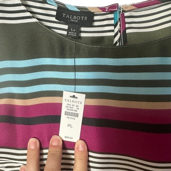 🌸 2/$25 NWT Talbots Black Blue Stripe Silky Tank - Picture 8 of 8
